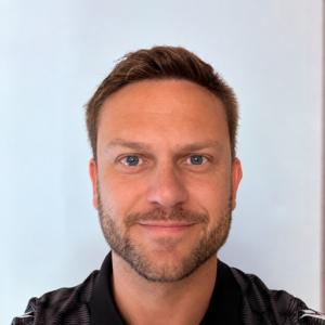 Instructor: Ian Davies S1/202